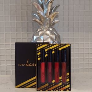 JAFRA Liquid Matte Lipstick gift set